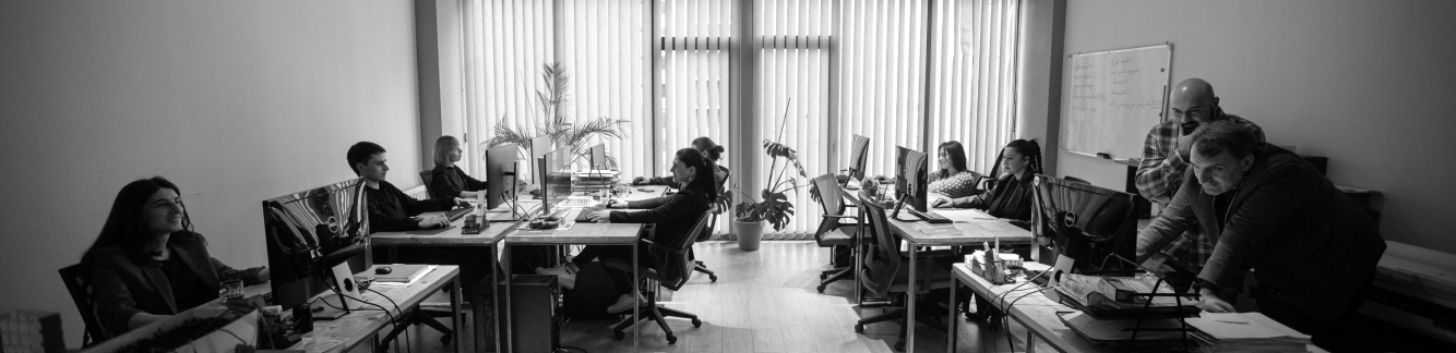 კონტაქტი